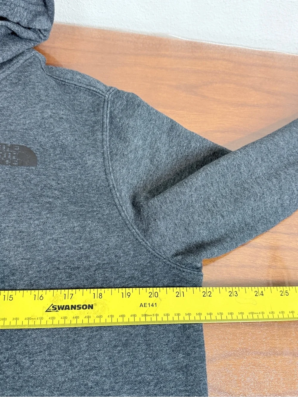 The North Face Pepsi Navy Heather Pullover Hoodie M